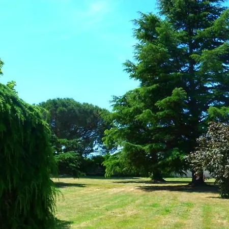Le Pontet Konukevi